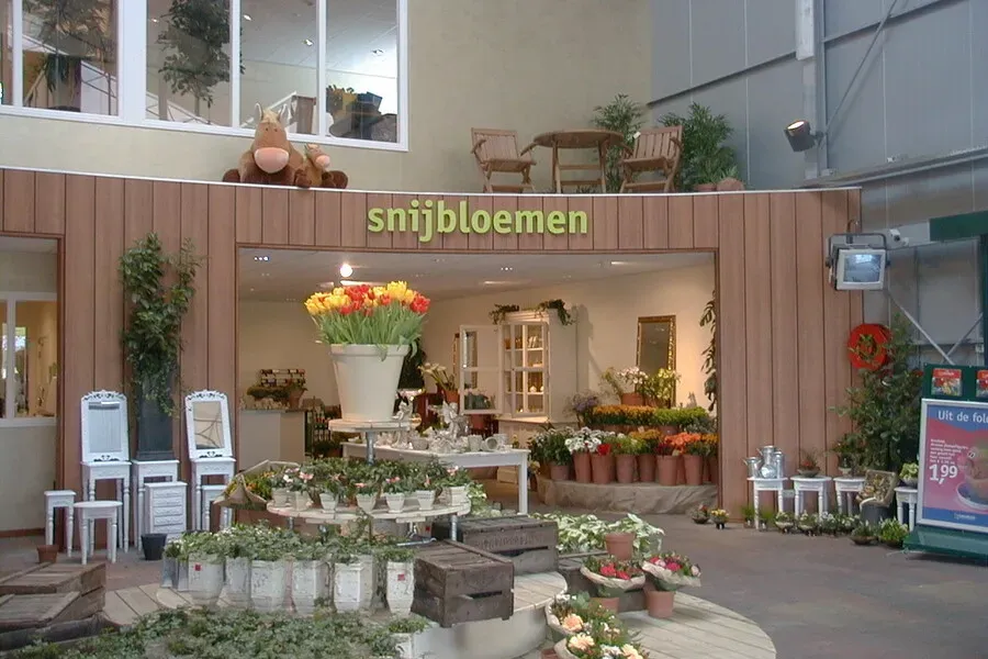 Nieuwbouw Intratuin, Cruquius (Nederland) 2002