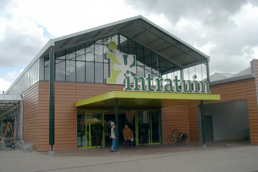 Wiederaufbau von Intratuin, Nijkerk (Niederlande) 2002