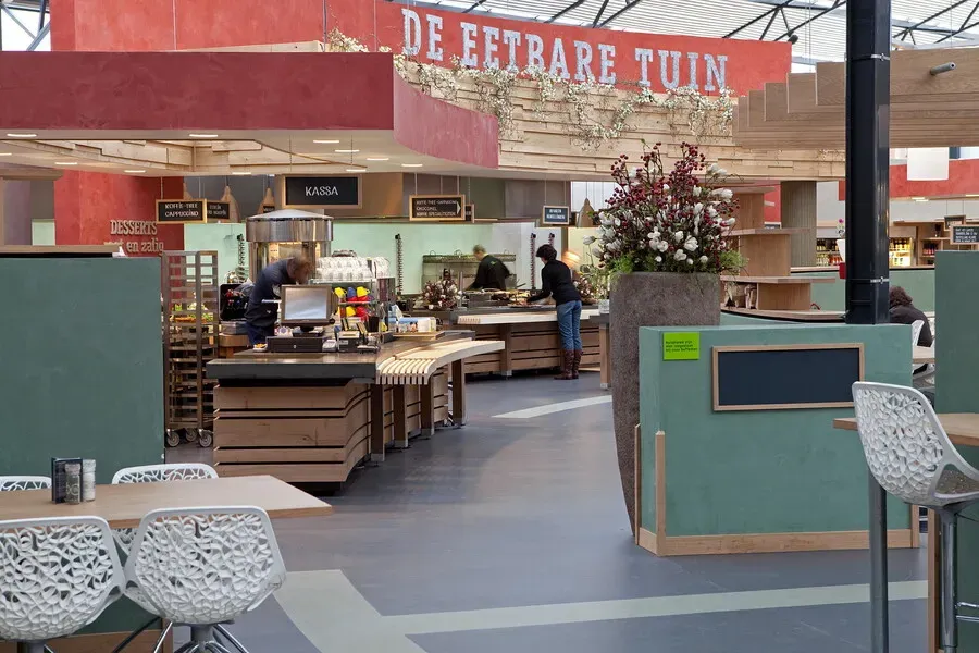 0649_10_-_intratuin_halsteren_2011.dhlWNc8.webp