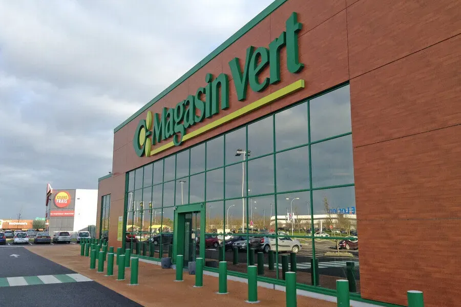 1015_02_-_magasin_vert_marly_2013.DIXKYWi.webp