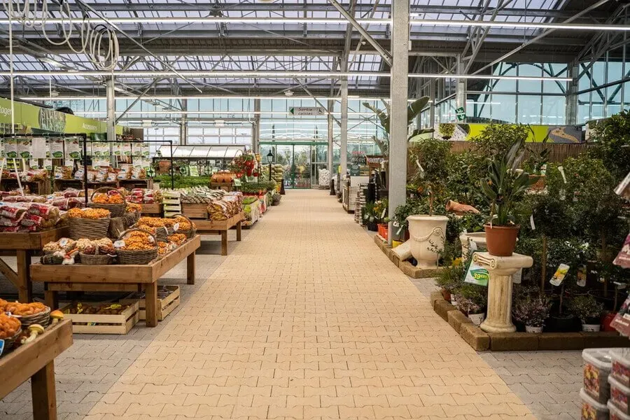 Neubau Jardinerie Tarnaise Fonlabour, Albi (Frankreich) 10