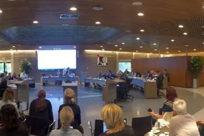 Nueva sala del consejo en Heerhugowaard en uso