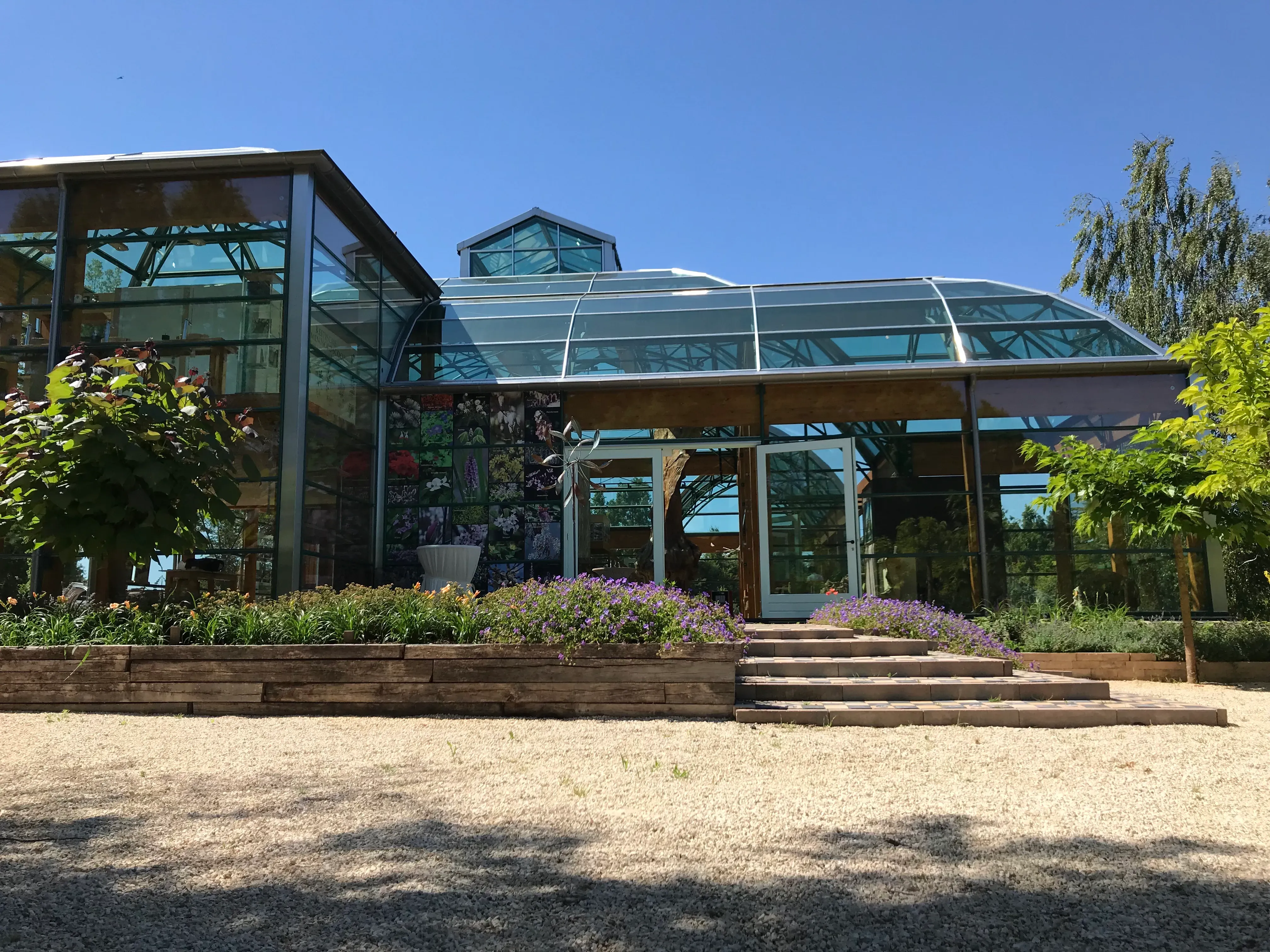 Ontwikkeling van tuincentra 23 Ontwikkeling van tuincentra 23